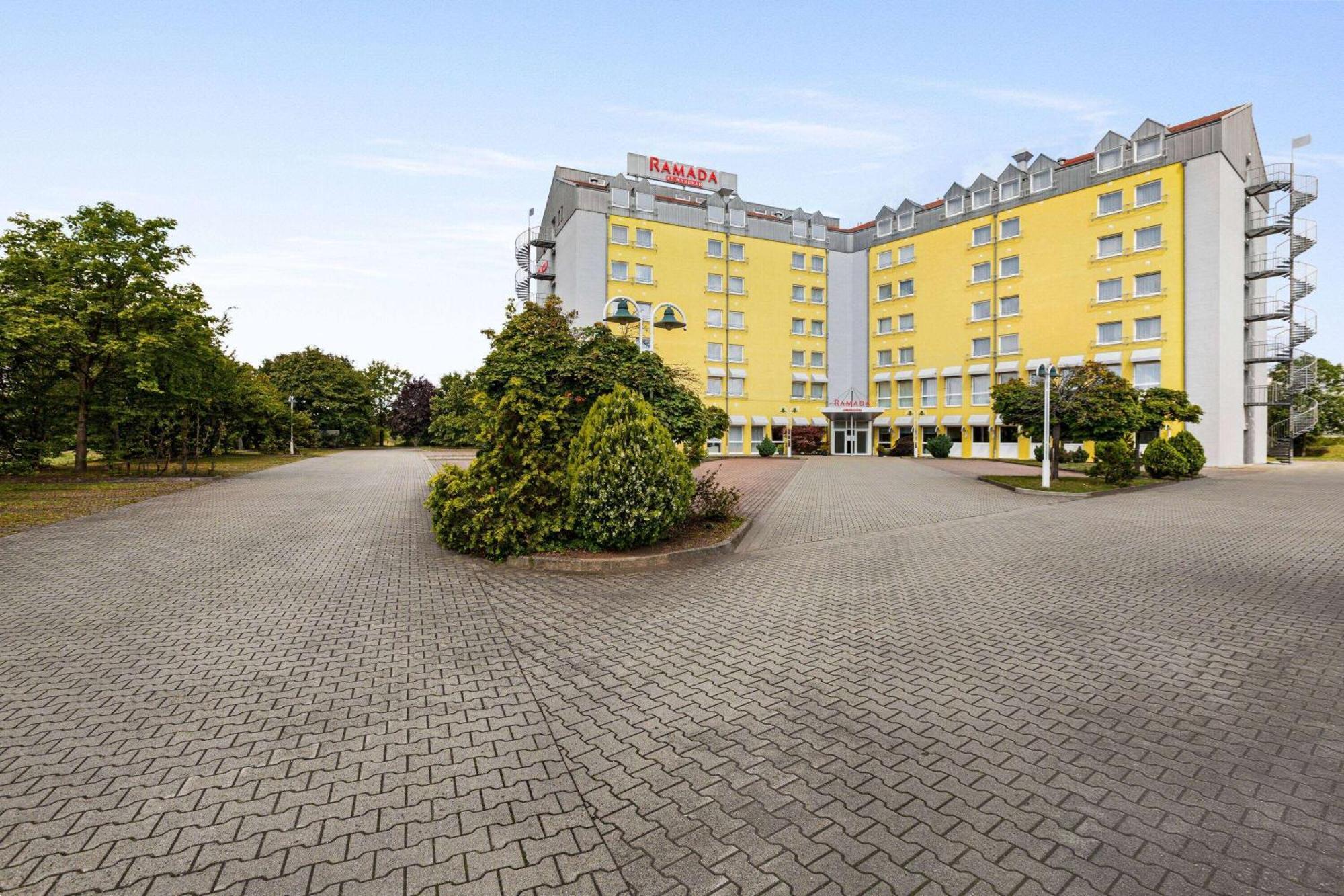 Good Morning+ Halle Leipzig Kabelsketal Εξωτερικό φωτογραφία